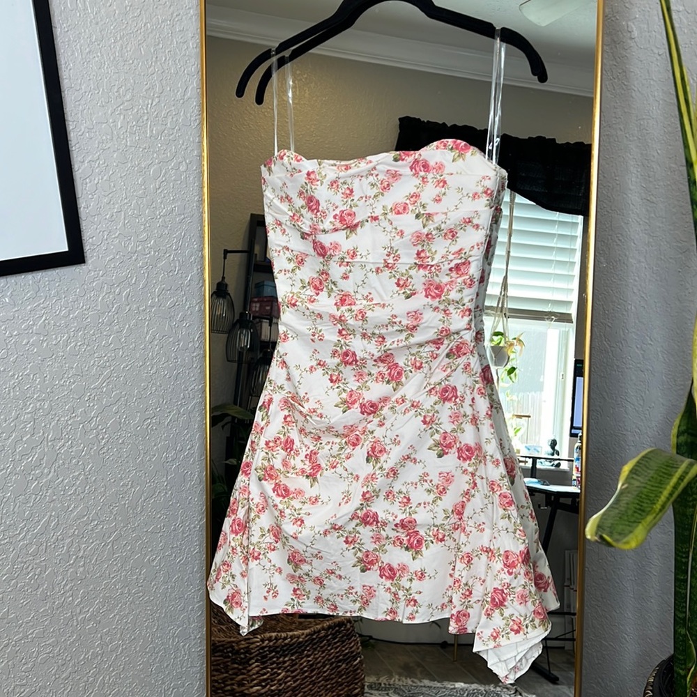 House of CB ‘Jasmine’ Rose Print Draped Corset Dress NWOT - Picture 13 of 17